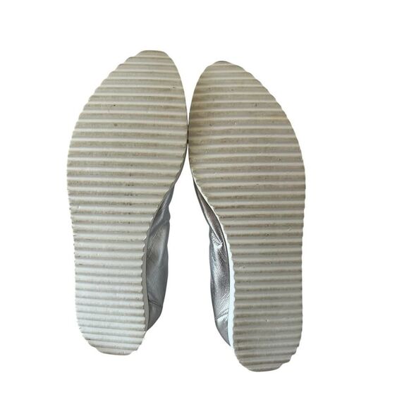 French Sole NY FSNY Doorway - Silver Metallic Flats Size 9B MSRP $170 - Picture 10 of 11